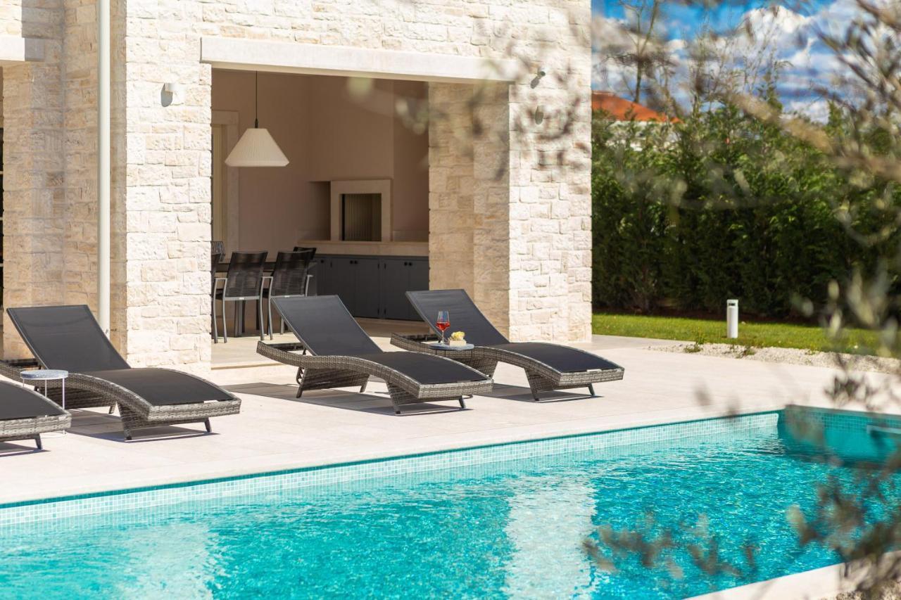 Villa Florence By Ilc-Istria Luxury Collection Brtonigla Exterior photo